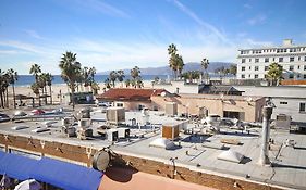Cadillac Hotel
